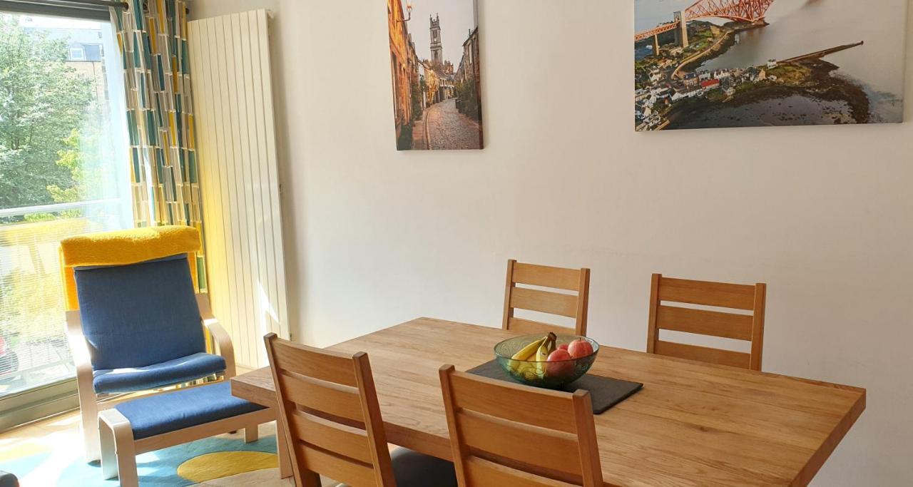 Altido Alluring 3Br Apt Near The Centre With Parking 에든버러 외부 사진