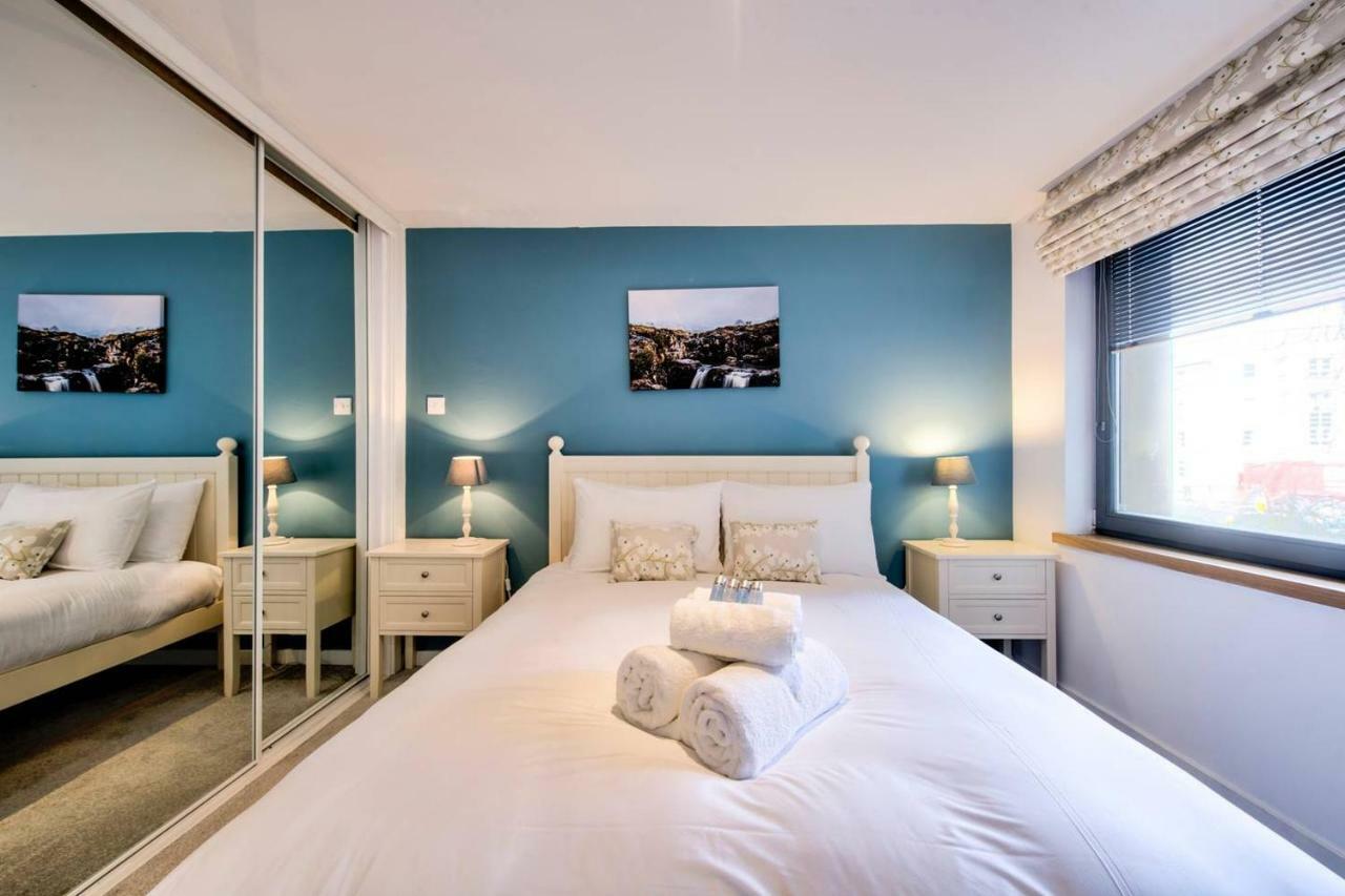 Altido Alluring 3Br Apt Near The Centre With Parking 에든버러 외부 사진